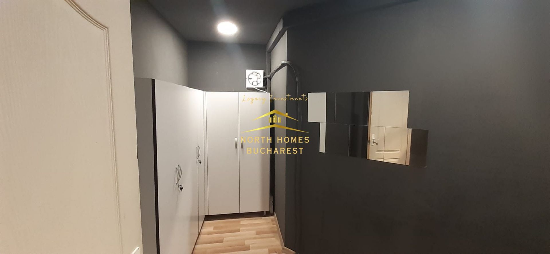 Spatiu comercial de ichiriat - DECEBAL -VITRINA 8 mp - Poză 1