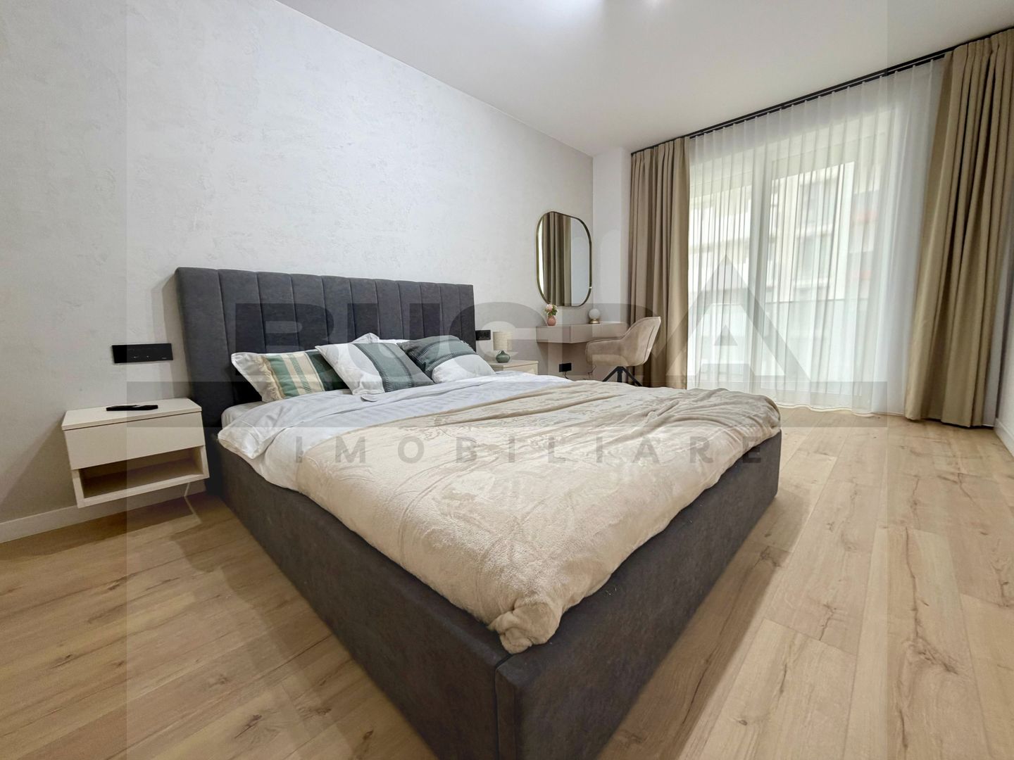 Apartament 2 camere, finisat, parcare, zona Elite - Poză 10