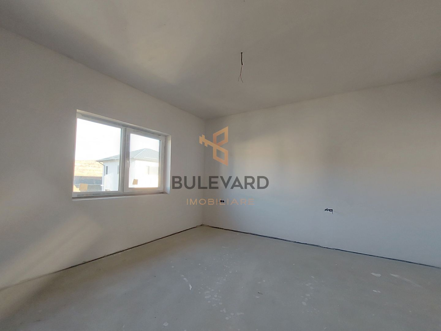 Case individuale cu teren de 440 mp+apartament la demisol! - Poză 14
