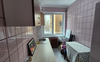 Apartament cu 2 camere - piata Romana - Poză 5