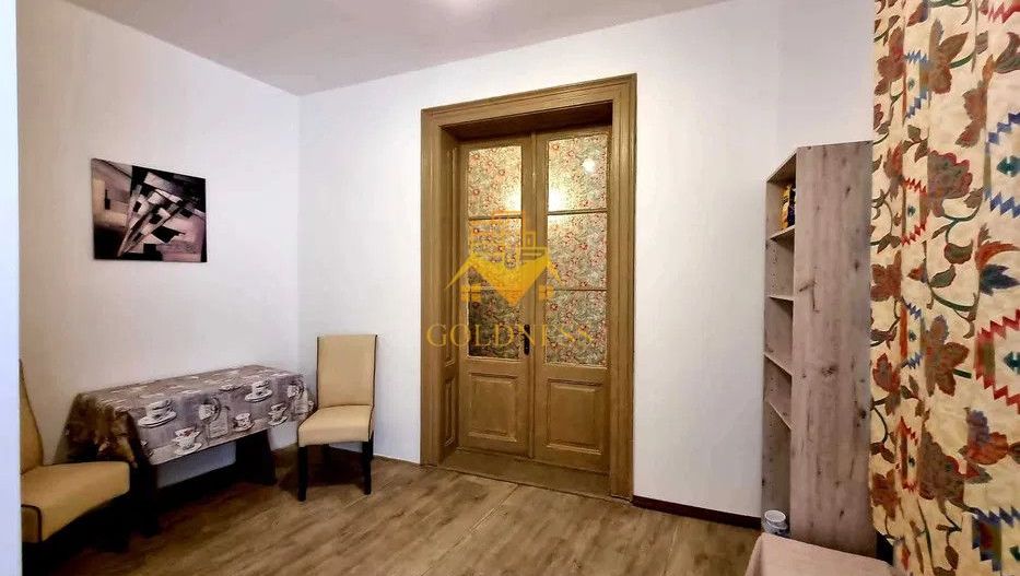 2 camere decomandate, Zona Ultracentrala, Piata Unirii, Central, Meron - Poză 3