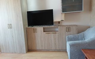 De inchiriat apartament 2 camere micro 20, et. 9, 350 euro negociabil - Poză 2