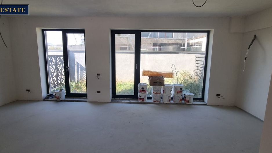Casă P+1E de vânzare, 3 dormitoare, terasă, lacul Siutghiol, Ovidiu - Poză 4