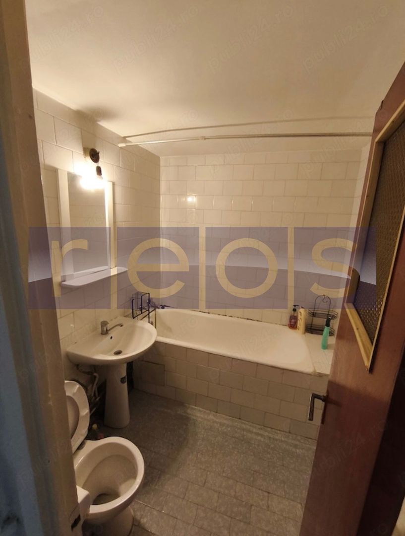 VANZARE 2 CAMERE | ZONA TITAN | BLOC REABILITAT - Poză 6