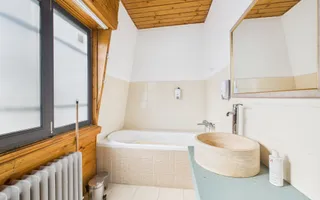 Casă / Vilă cocheta cu 3 camere - de vanzare - zona Basarab - Poză 27