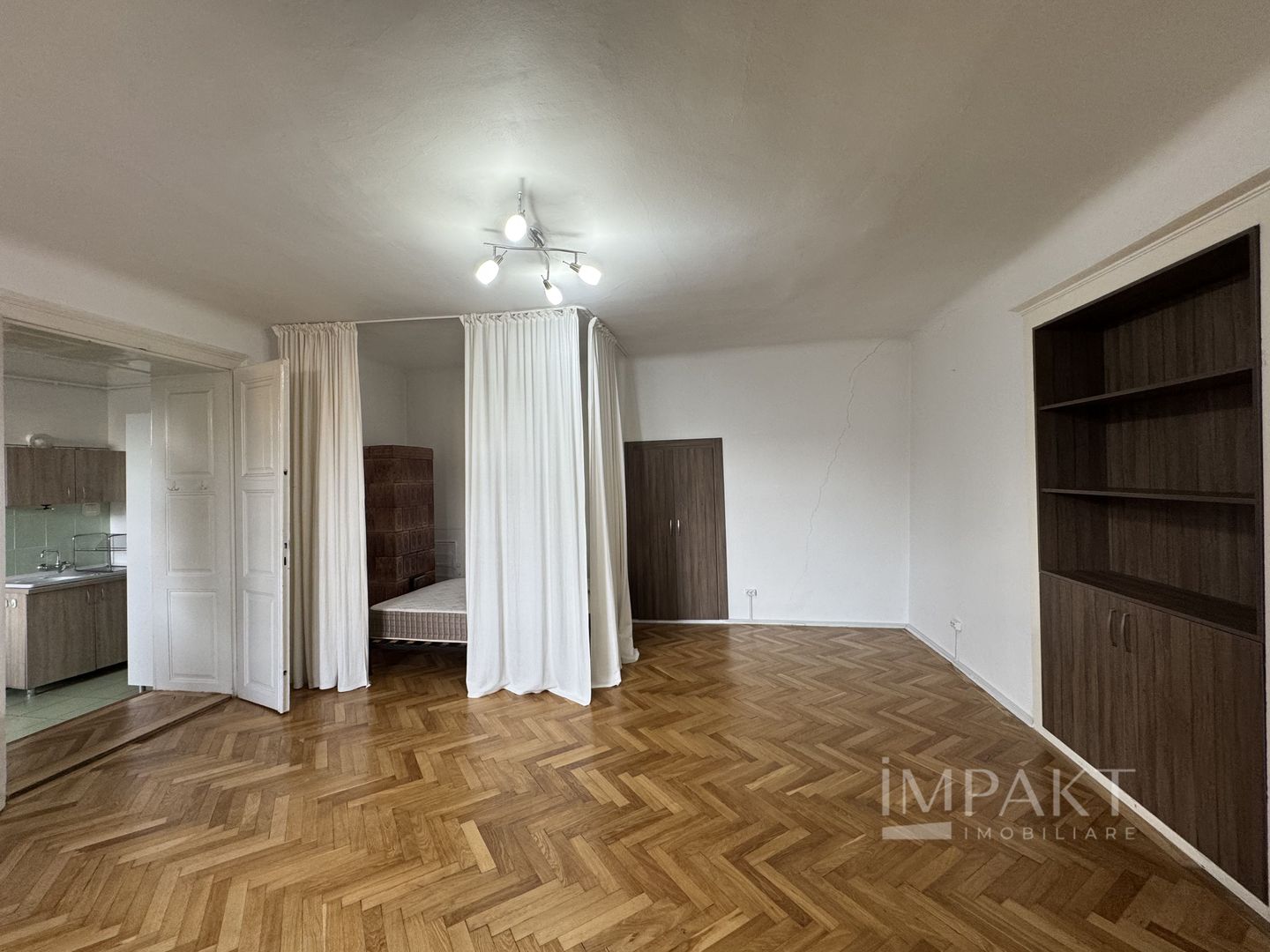 Apartament 1 cameră 55mp de vânzare zona centru Memorandumului parcare - Poză 1