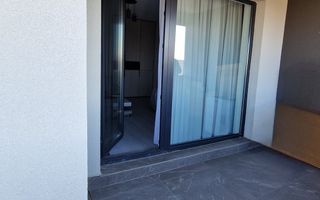 Apartament de lux cu terasa, complet utilat - Poză 14