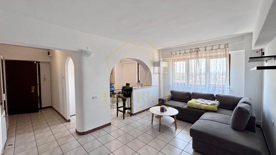 Apartament spatios cu 4 camere si terasa | Modern - Poză 1