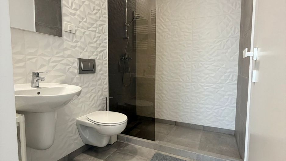 Apartament 2 camere cu loc de parcare subteran in 4 City North Pipera - Poză 9