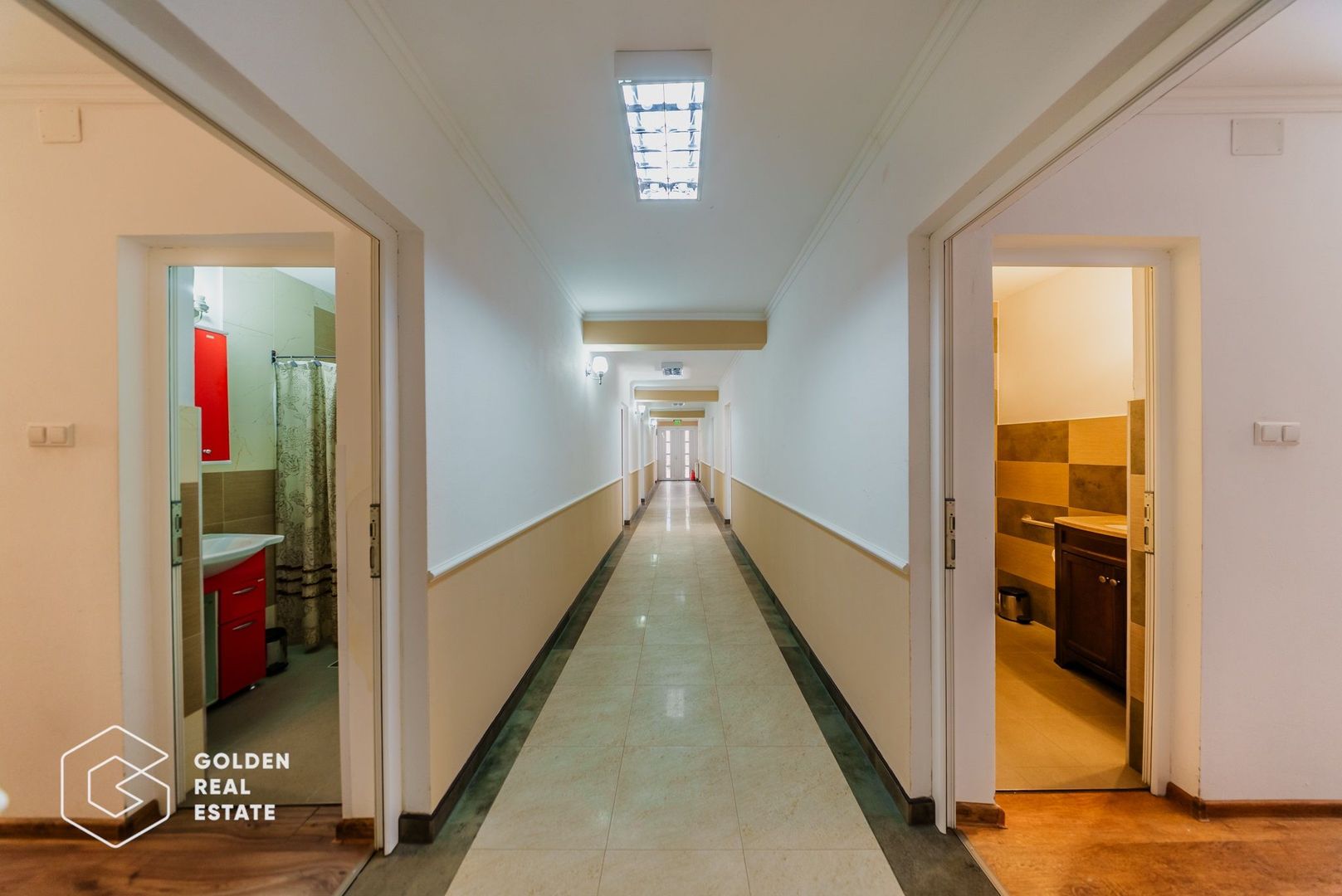 Proprietate pretabila pentru afacere, Cladova - Poză 6