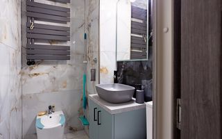 Apartament elegant de 4 camere - Zona Andrei Mureșan - Poză 16