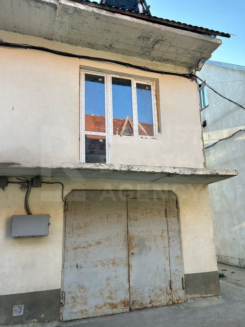 Vânzare, parcare , 81 mp, strada Gheorghe Asachi, Centru - Poză 2