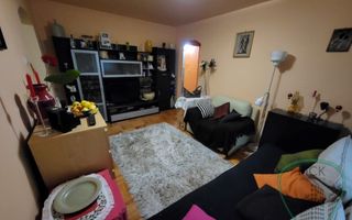 P 1063 - Apartament cu 3 camere în Târgu Mureș - cartierul Tudor - Poză 2