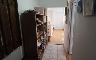 Apartament 2 dormitoare, living + bucataria, Cetate, Sc. nr. 7 - Poză 8
