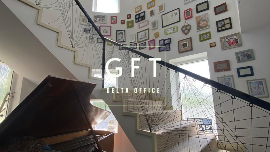 PRET REDUS!!! Vila de lux, P+E+M, piscina, 7 minute de centru Bistritei - Poză 4