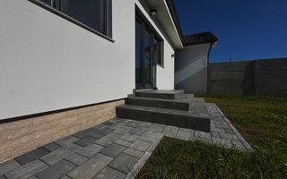 Casa nouă premium - la intrare în Sântandrei, garaj - Poză 3