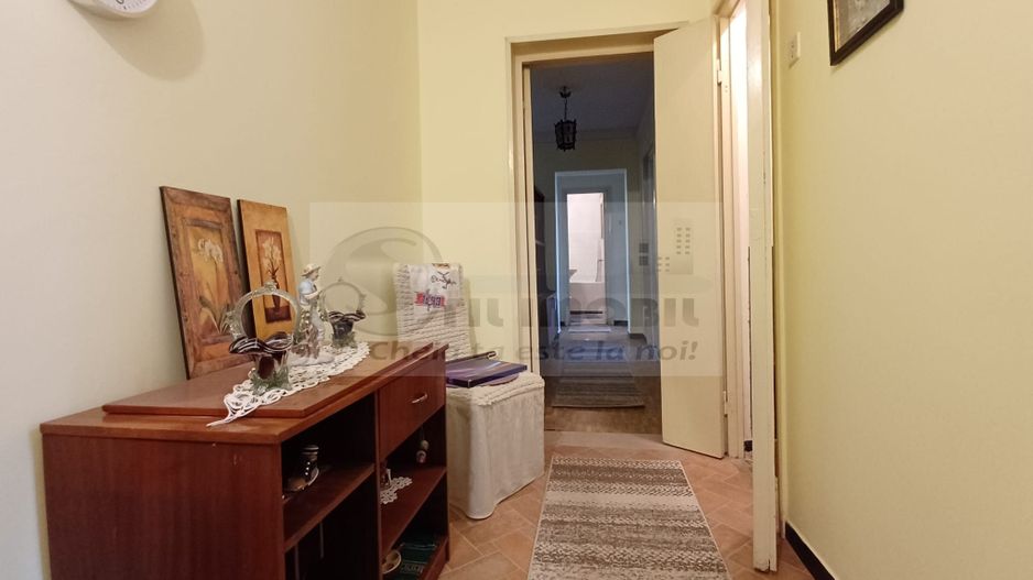 Ap 3 camere decomandat – Rond Podu Roș, la 5 minute de Palas Mall - Poză 5