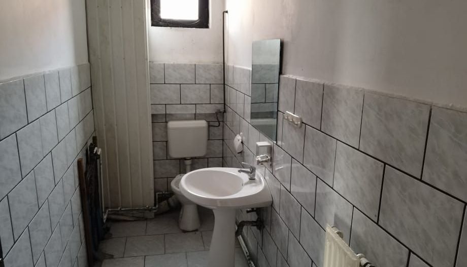 Imobil destinatie birouri + depozit - Poză 19