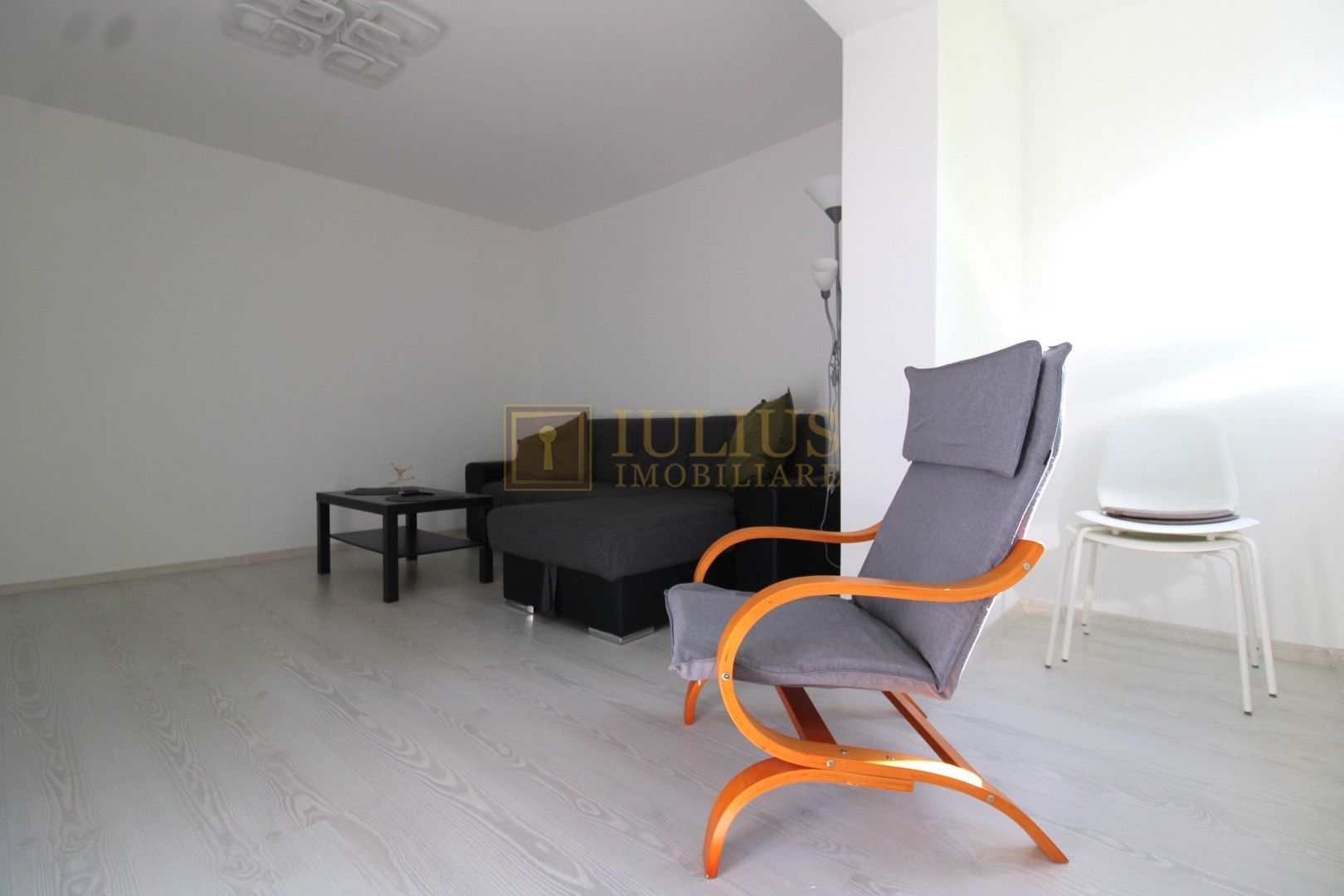 Apartament spatios, amenajat modern, dressing-Cetatii - Poză 8