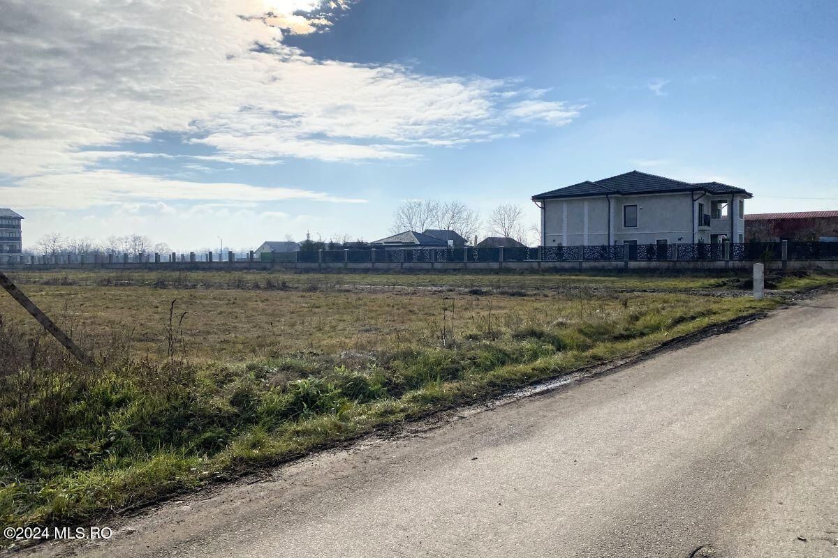 Afumati - Str. Iasomiei, 2409 MP, stradal, intravilan, deschidere 12 m - Poză 14