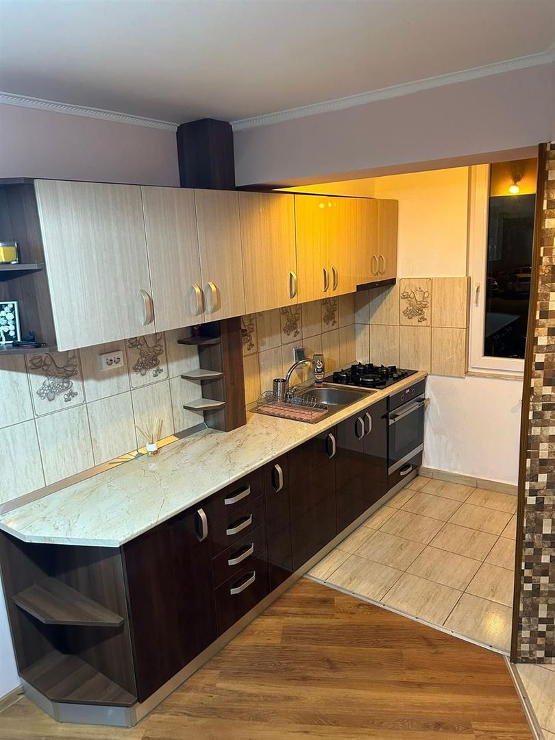 Apartament 3 camere - Poză 4