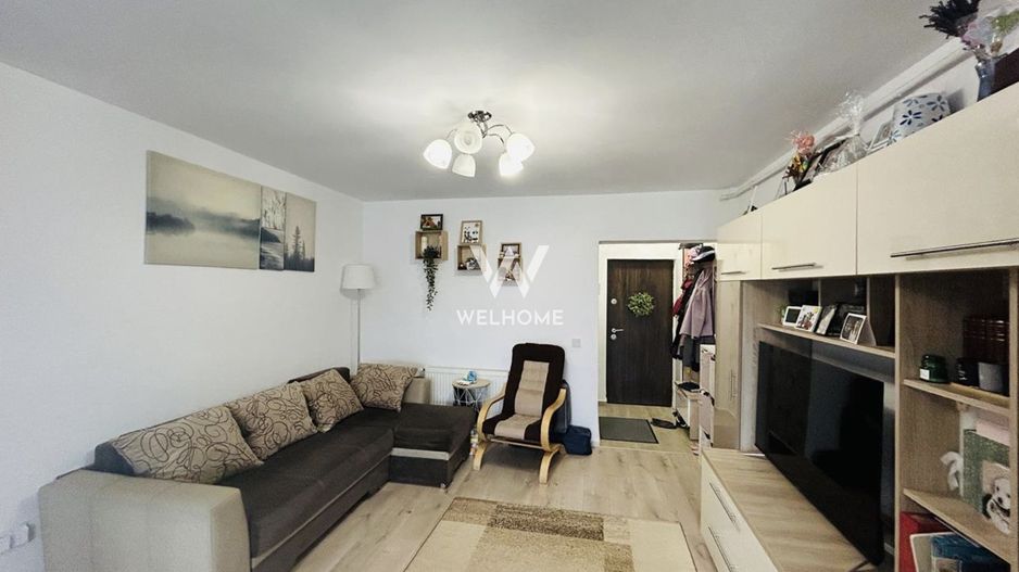 Apartament 3 camere, etaj intermediar, mobilat, 2 bai, 2 balcoane - Poză 16