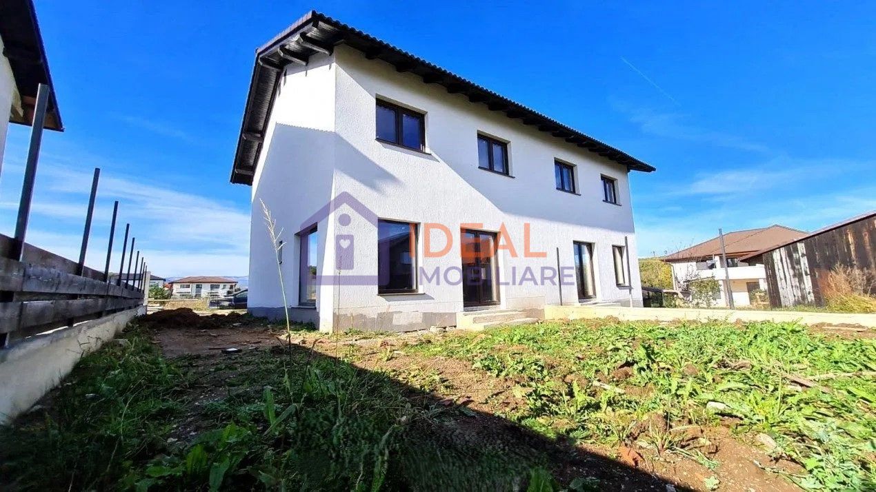 Duplex cu 4 camere si 250 mp de curte, in Selimbar - Poză 2