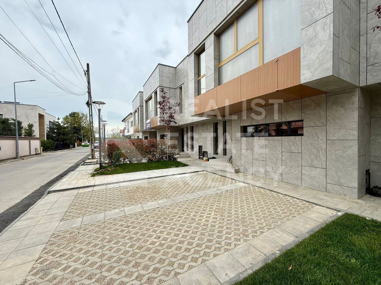 Vilă sustenabilă - panouri fotovoltaice, pompe de căldură, Pipera - Poză 2