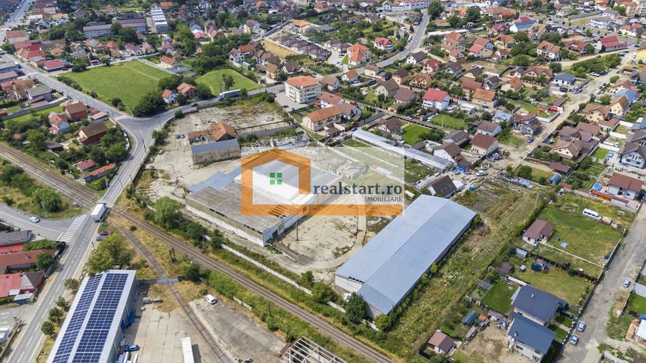 Codlea, Depozite si teren 1,7Ha, 5600mp cladiri, D 155ml la DJ112A, acces E60 - Poză 1