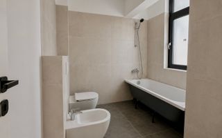 Apartament 3 camere- la cheie- Calea Surii Mici - Poză 10