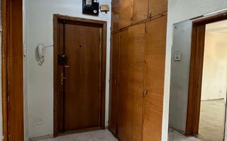 3 camere | metrou Obor in fata scarii - Poză 7