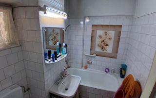 3 camere decomandat, ultracentral, etaj intermediar Iasi - Poză 3