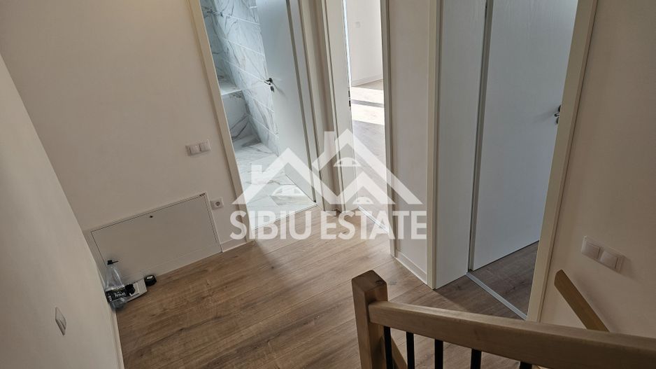 Casa de inchiriat, 4 camere, 2 bai, Sibiu Calea Cisnadiei - Poză 11