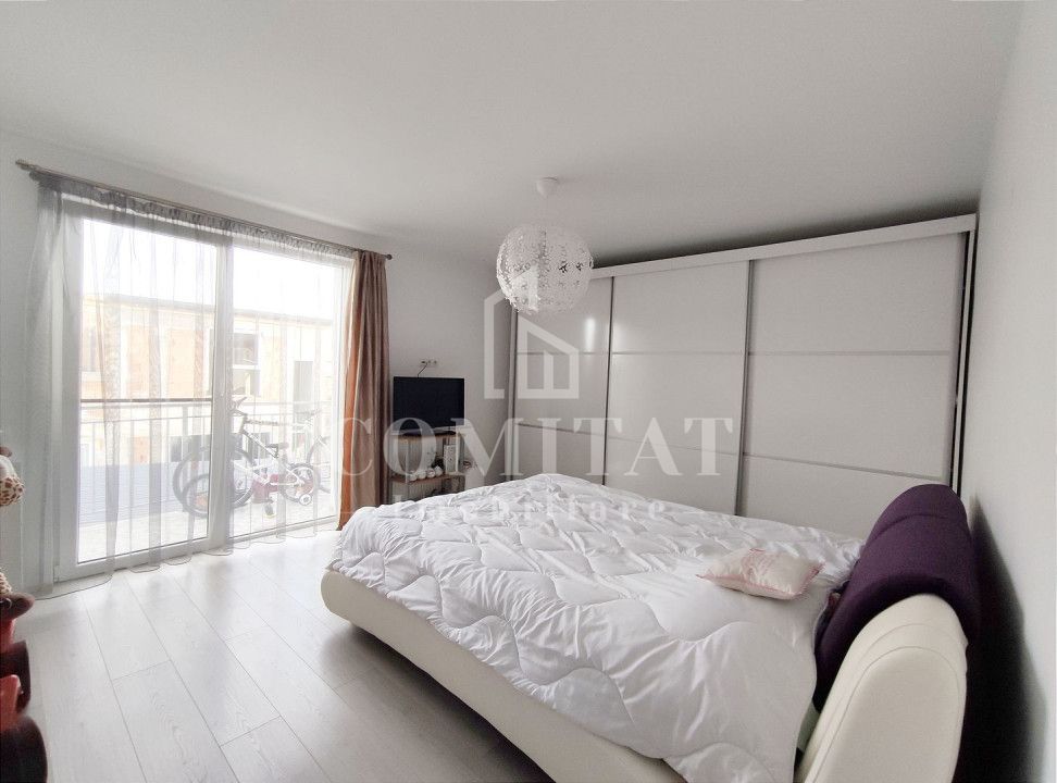 Apartament 3 camere | Etaj intermediar | Zona Porii - Poză 1