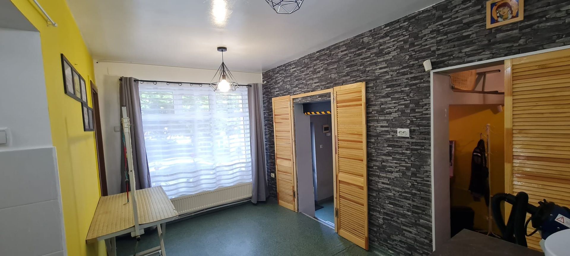 SPATIU COMERCIAL SECTOR 4, SERBAN VODA - Poză 1