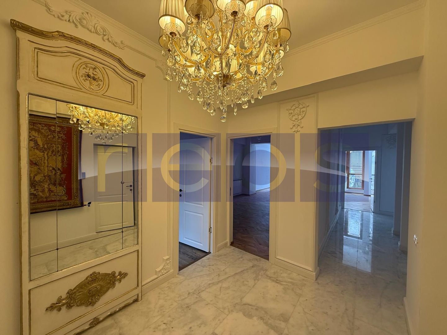 INCHIRIERE 3 CAMERE 90MP  | DOROBANTI VILA | LOC PARCARE | FINISAT LUX - Poză 3