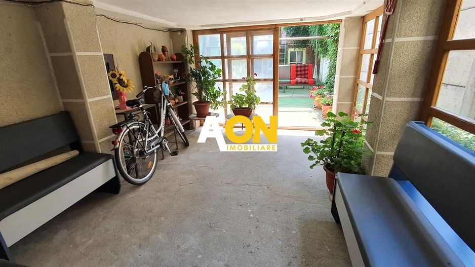 Casa situata ultracentral langa Poarta I a Cetatii Alba Carolina - Poză 21