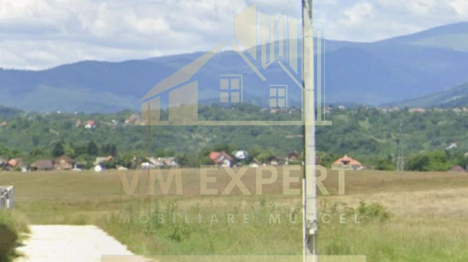 TEREN  INTRAVILAN 2615 MP CAMPULUNG - Poză 2
