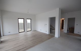 VILA INDIVIDUALA FINISATA LA CHEIE - Poză 6