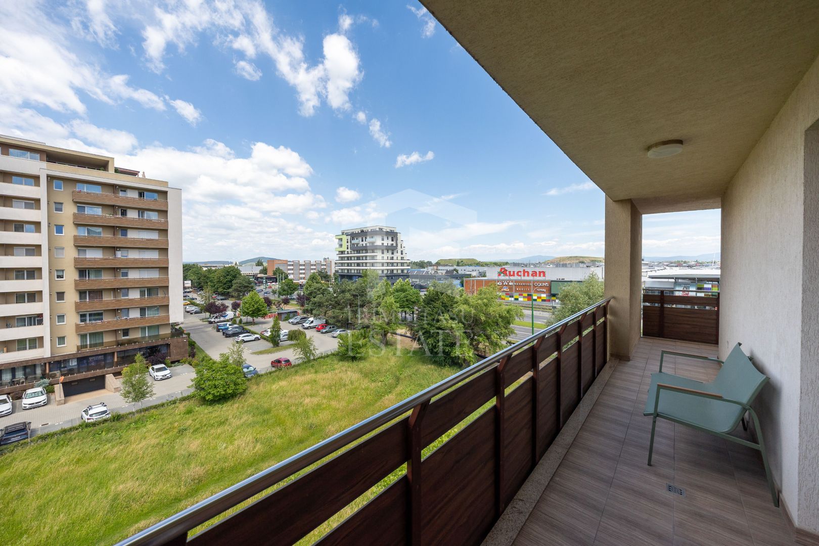 Urban | Coresi | Apartament 2 camere + loc de parcare si boxa - Poză 22