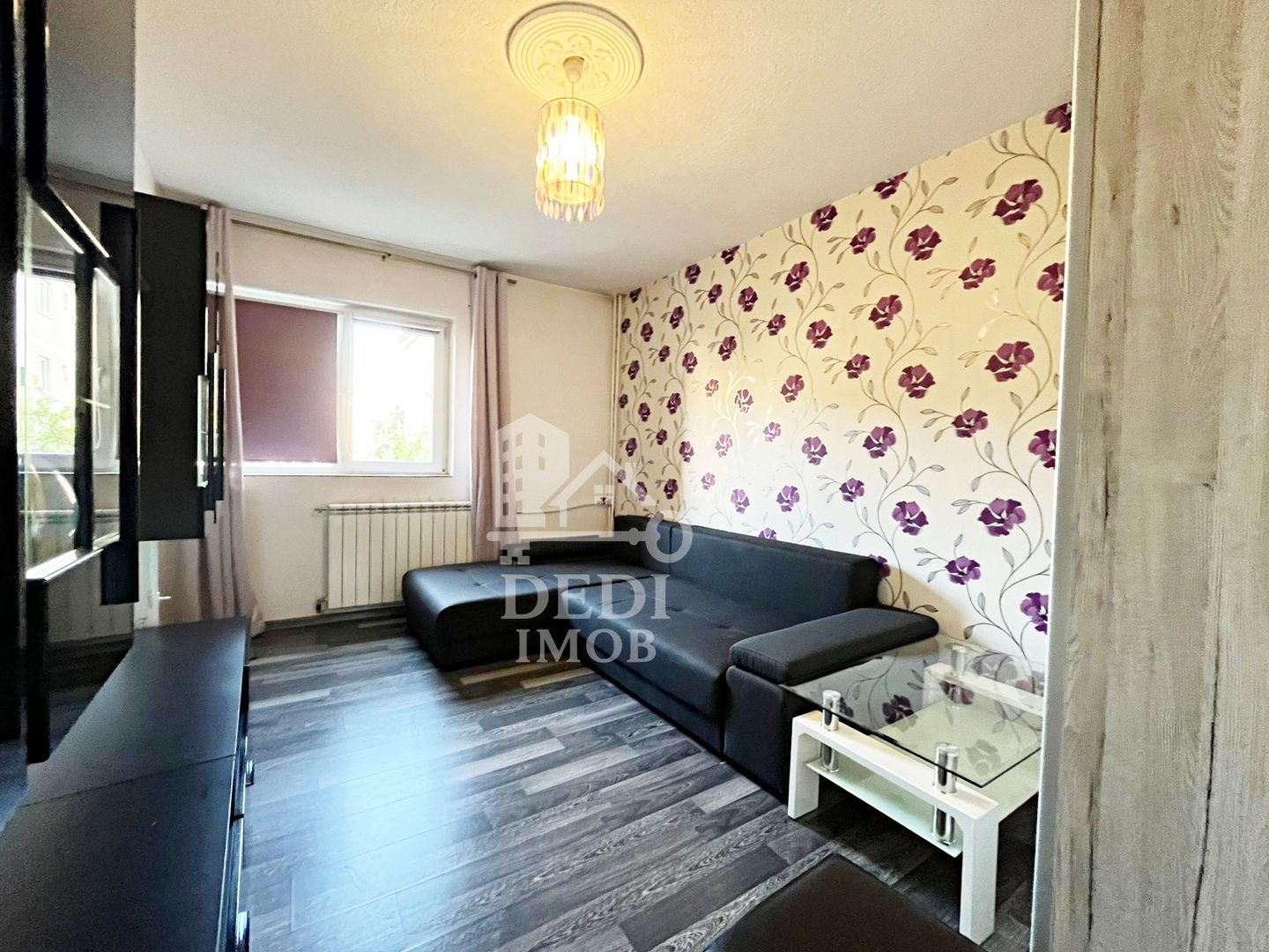 Apartament 1 camere de vânzare in zona Rogerius, Oradea - Poză 1