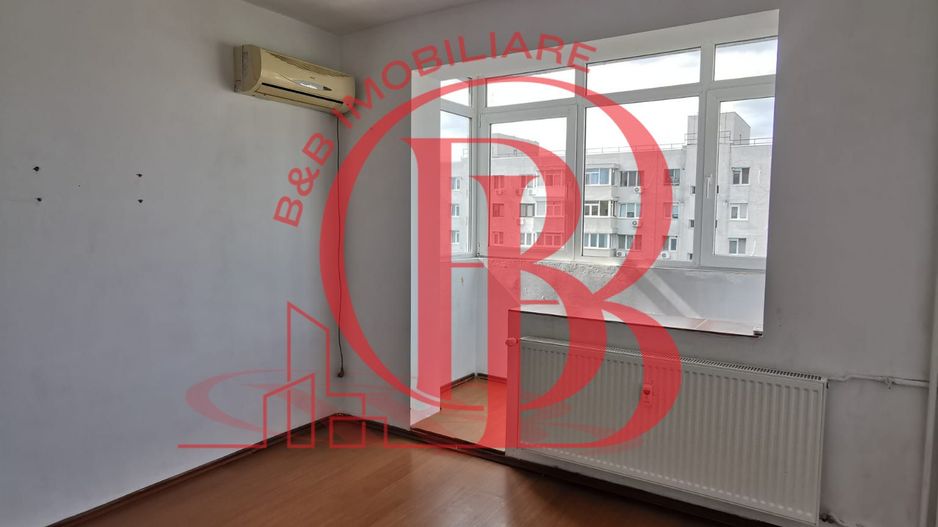 3 camere decomandat la 2 minute de metrou 1 Decembrie 1918 Ozana Titan - Poză 13