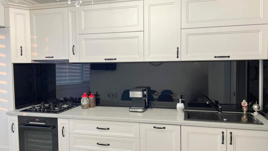 Apartament premium 4 camere, 110 mp, 2 bai, parcare – IC Frimu - Poză 1