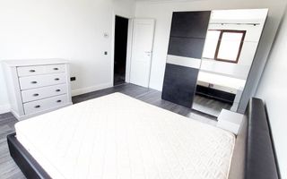 Casa de inchiriat cu piscina si vedere panoramica de inchiriat, Gruia - Poză 16