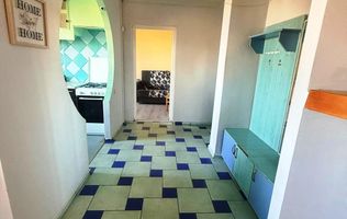 Apartament 3 camere, et.2 zona Terezian !!