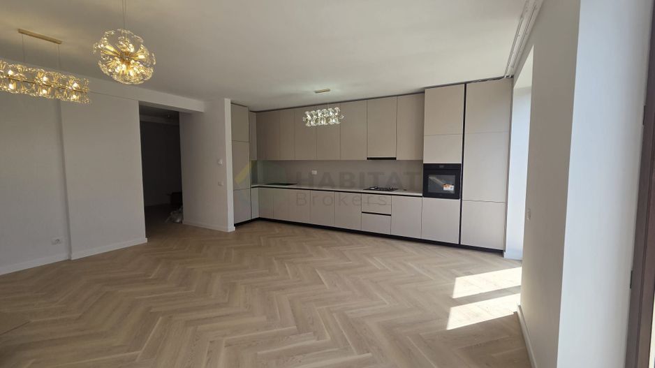Vilă premium în stil brâncovenesc, cu grădină proprie - Poză 1