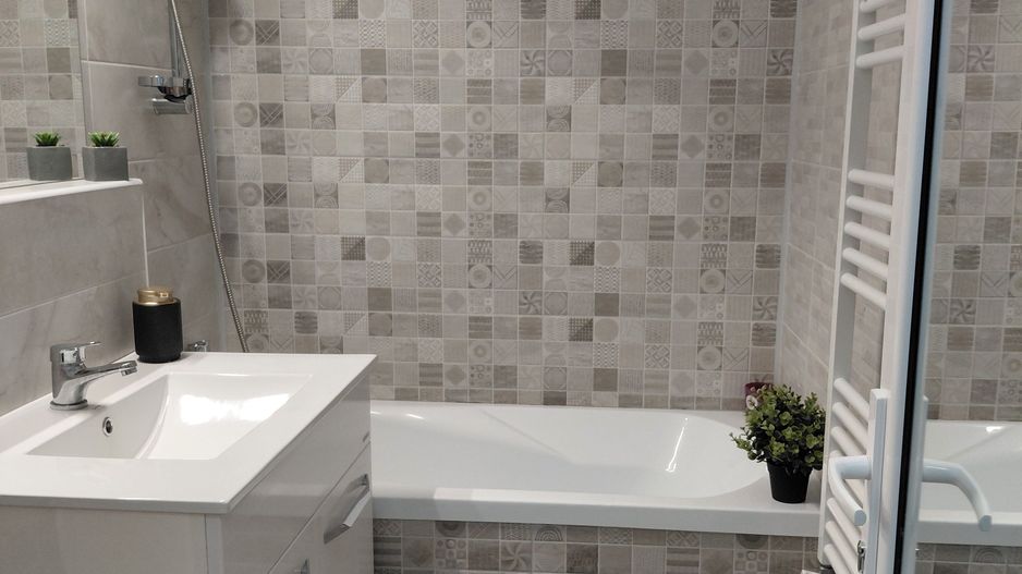 🏡  Apartament 3 camere – Micro 16,  etaj 2, (în spate la complex  Siret) - Poză 25