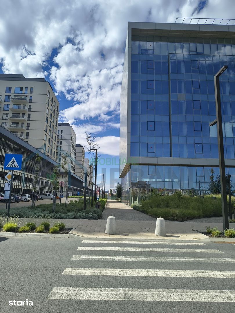 Apartament 2 camere, parcare și boxă în Silk District, Iași - Poză 1