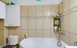 Apartament cu 2 camere în Giroc - Poză 13