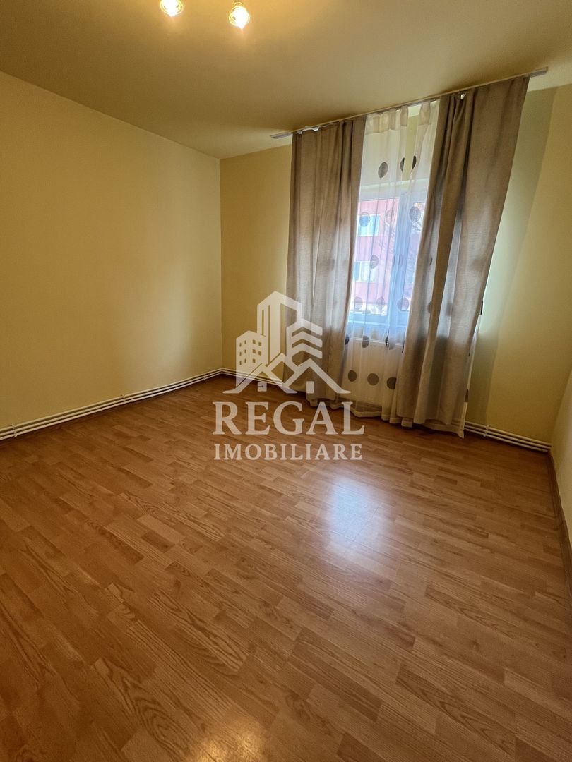 Apartament 4 camere de vânzare – Micro 5/1 | Etaj 1 | 80 mp - Poză 7